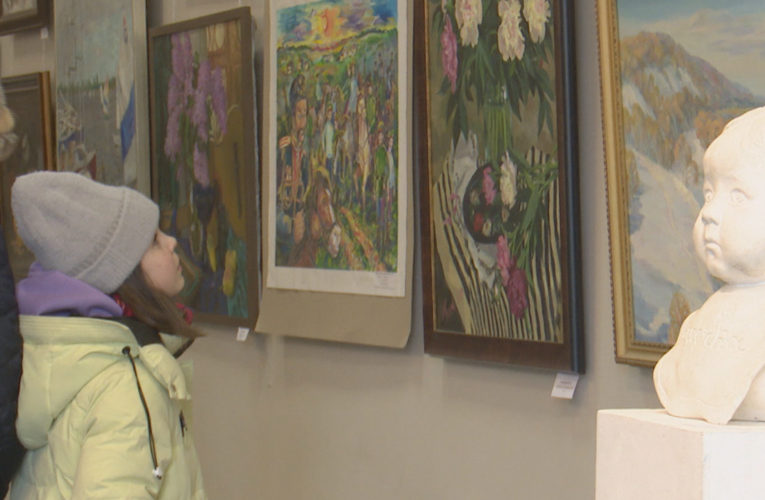 В Воронеже откроется первая в России выставка юных живописцев “Рисуем вместе”