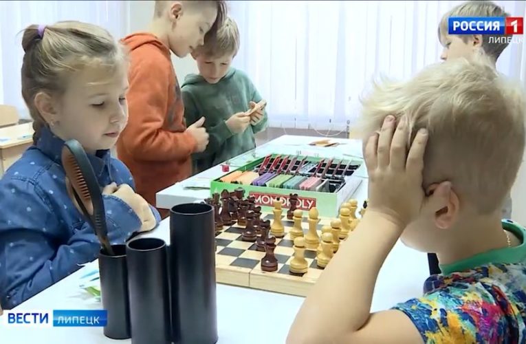 Среднюю цену путевки в детский лагерь Липецкой области определили в 34009 рублей