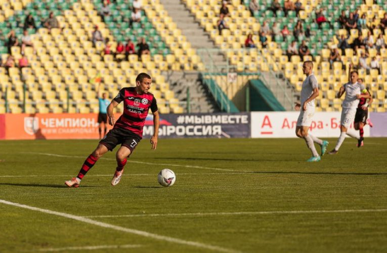 Липецкий ФК «Металлург» выиграл 1:0 в домашней игре с ФК «Форте»