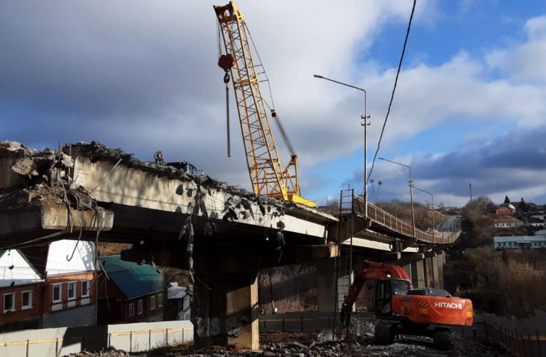 В Липецкой области разобрали часть Аргамаченского моста для замены пролетов