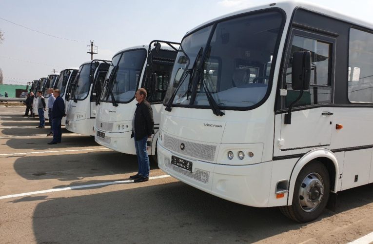 56 новых автобусов за 398 миллионов рублей купили для липецких сел