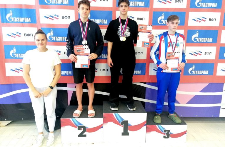Липецкие пловцы выиграли 25 медалей на Чемпионате и Первенстве ЦФО